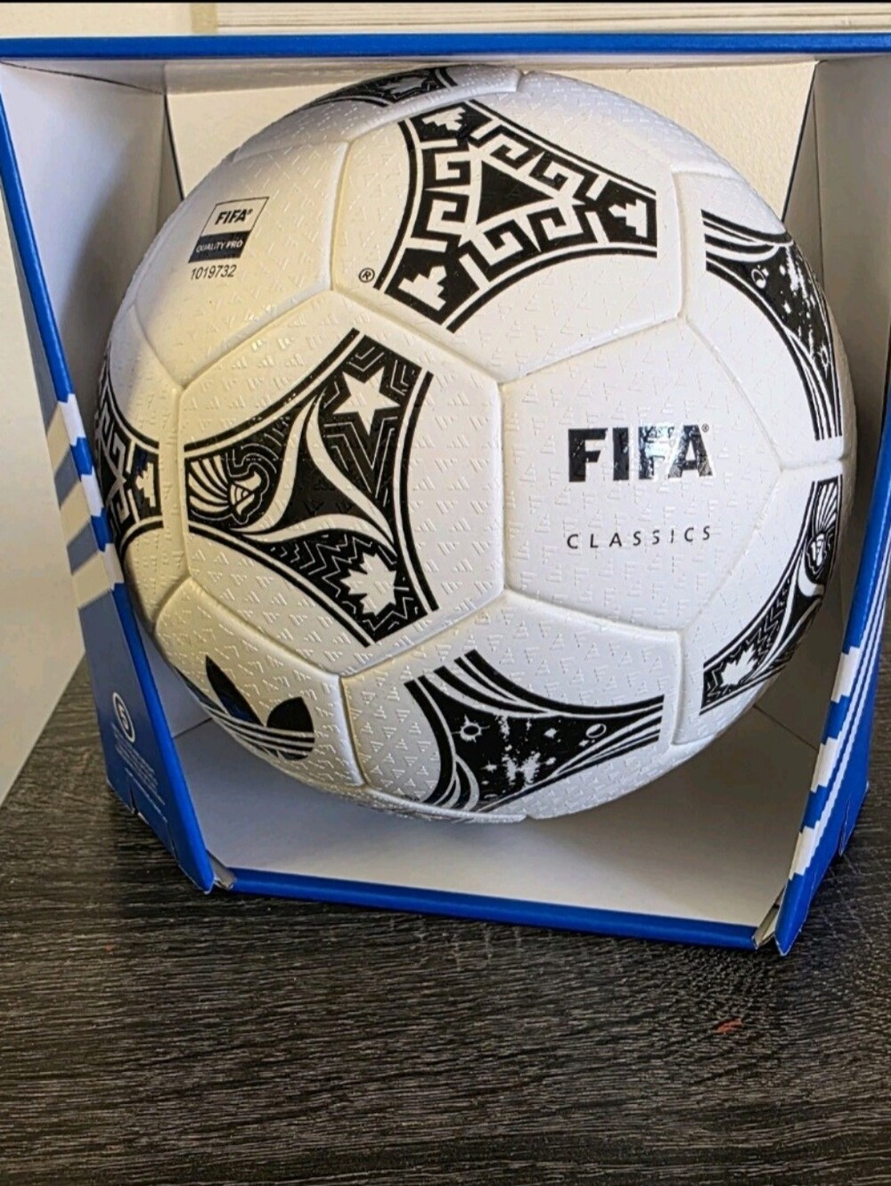 adidas FIFA World Cup 2026 Mash Up Pro Official Match Ball